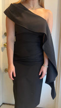 Load image into Gallery viewer, Delilah Cocktail Dress Black - Posh Couture
