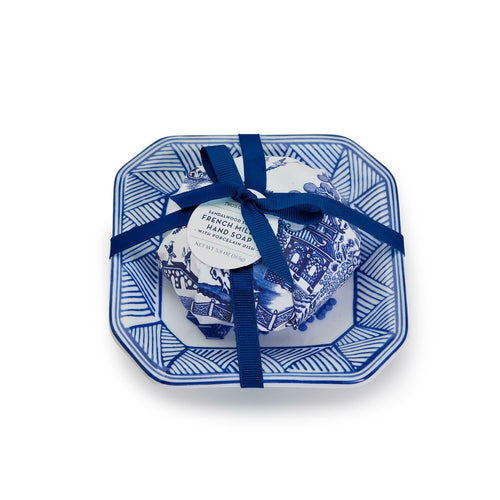 Blue Willow soap in porcelain dish with sandalwood scent. Use as soap holder or trinket tray for guests.